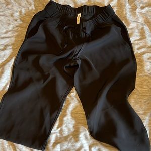 Lululemon stretch pants